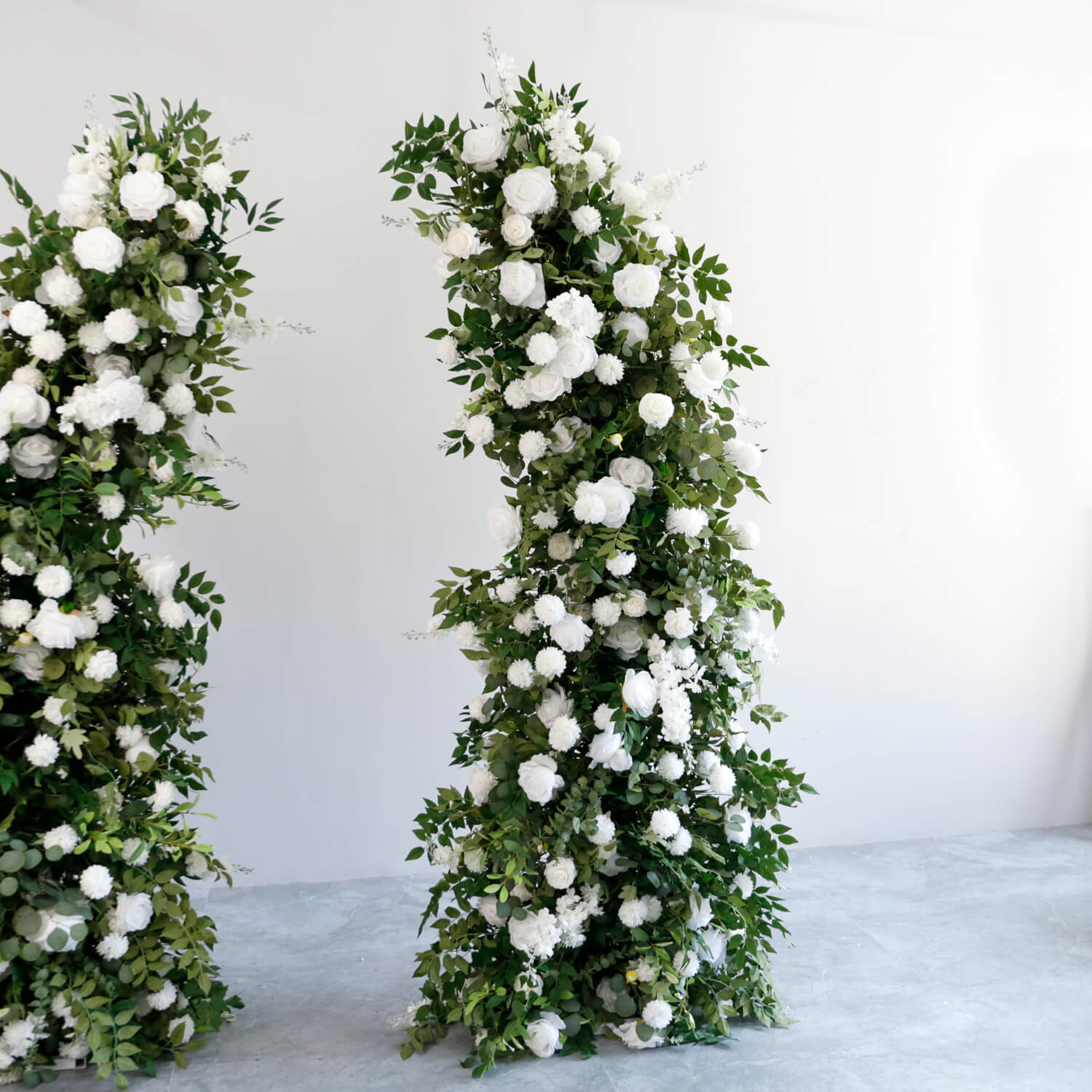 Roseytime Wedding White Green Flower Pillars with Frame #RTP057
