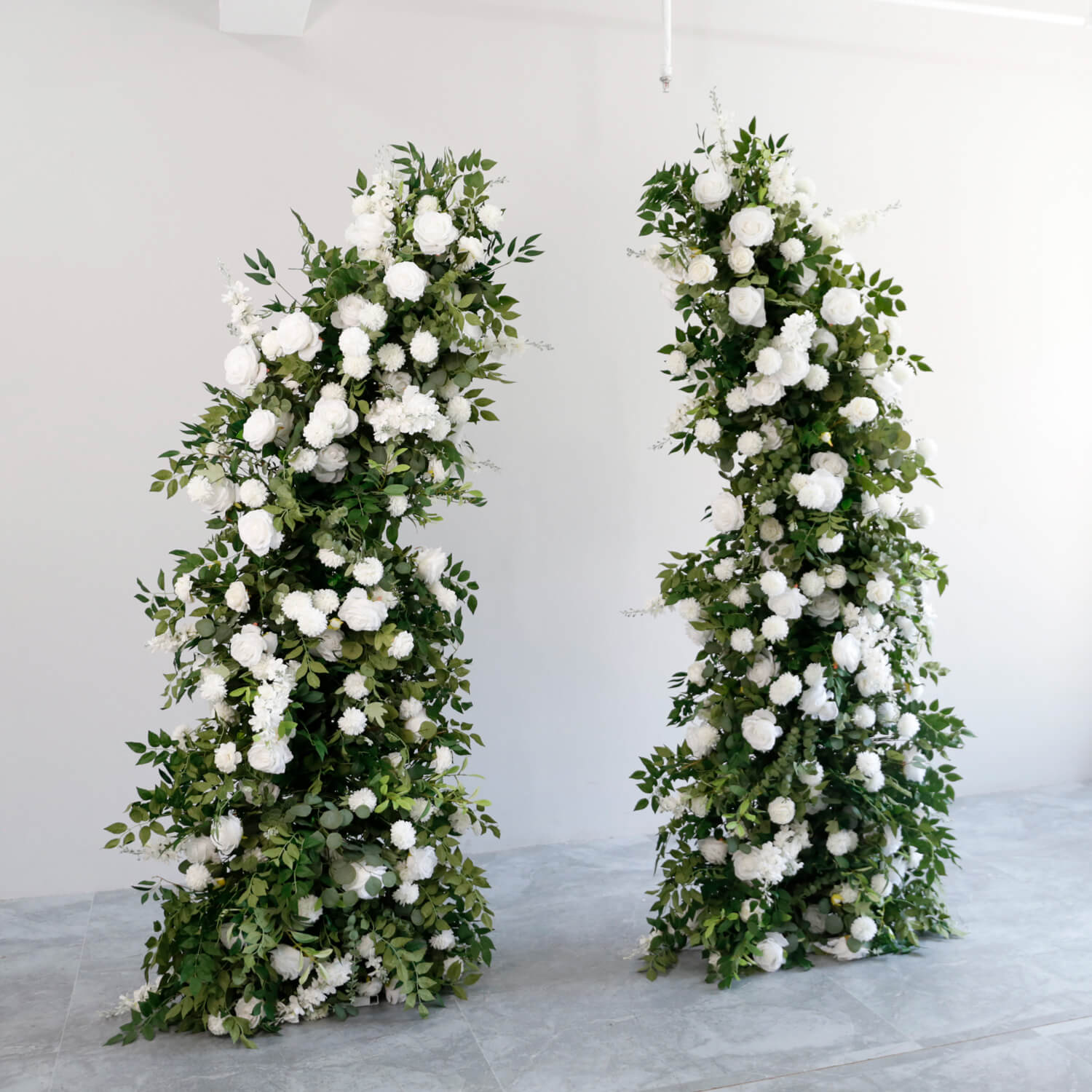Roseytime Wedding White Green Flower Pillars with Frame #RTP057