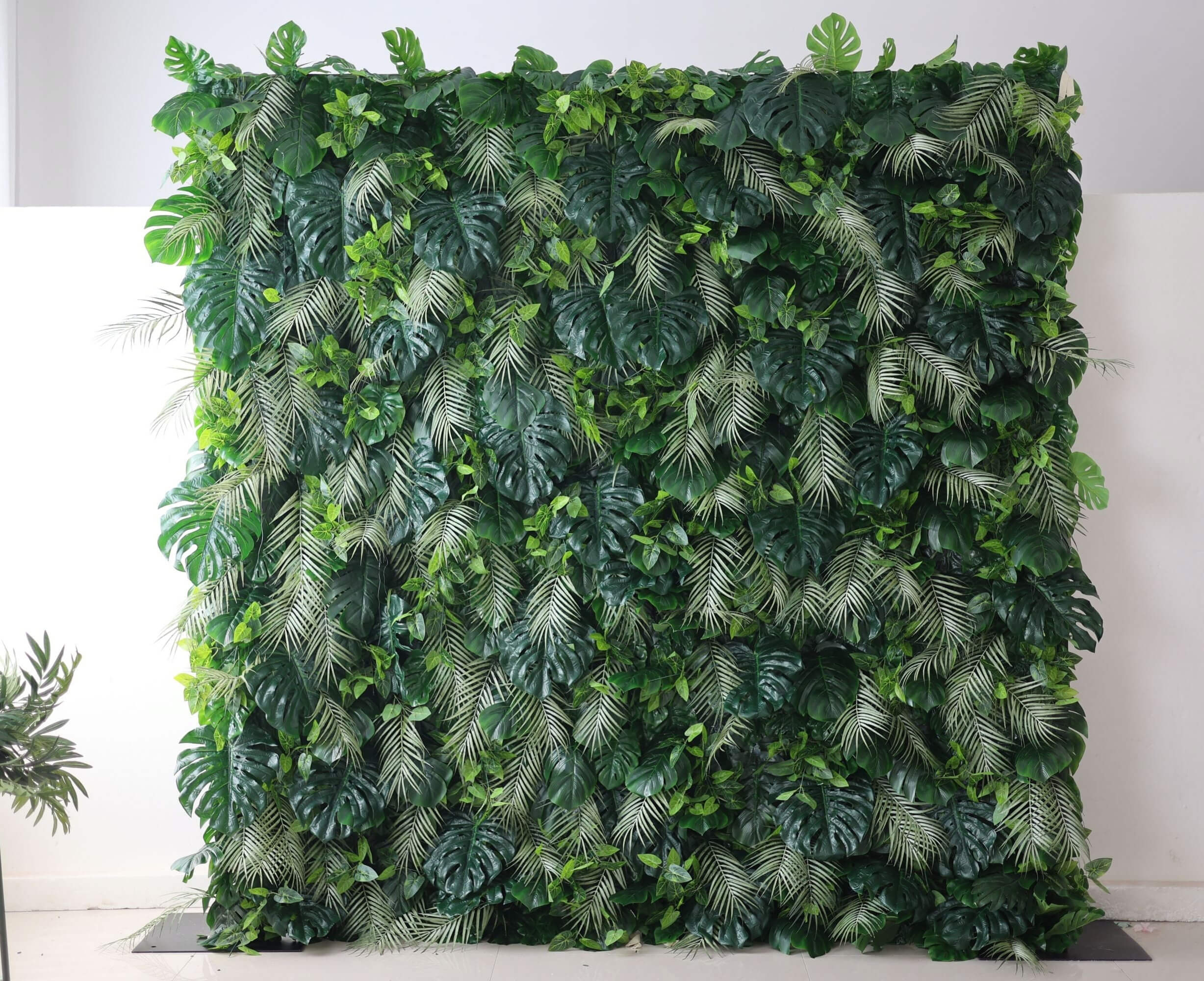 Roseytime Artificial Flower Wall Rolling Up Mixed Grass Hanging Flowers Wedding Backdrop Decor for Birthday Event Party