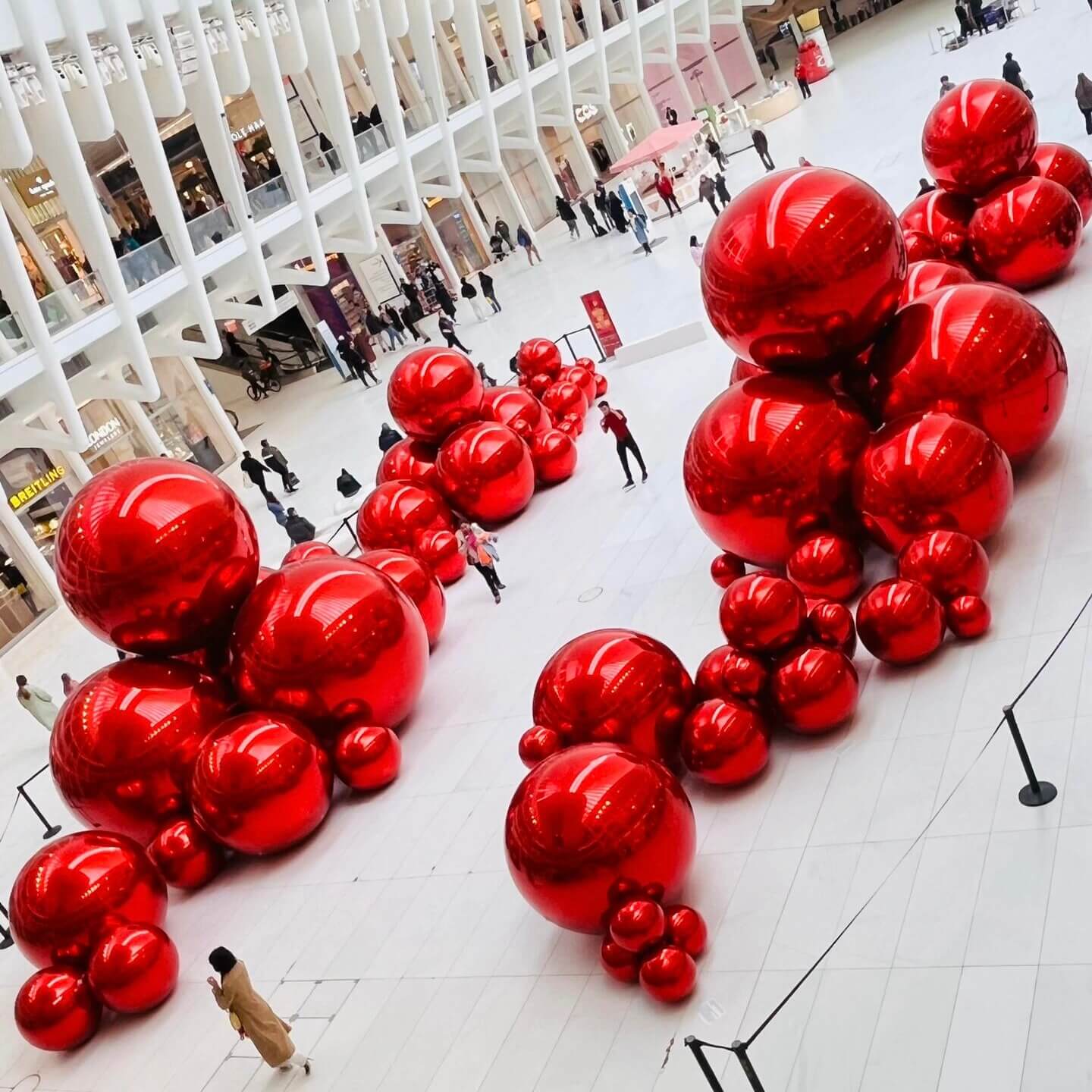 Roseytime Red Big Shiny Inflatable Ball Reusable Giant Balloon Set